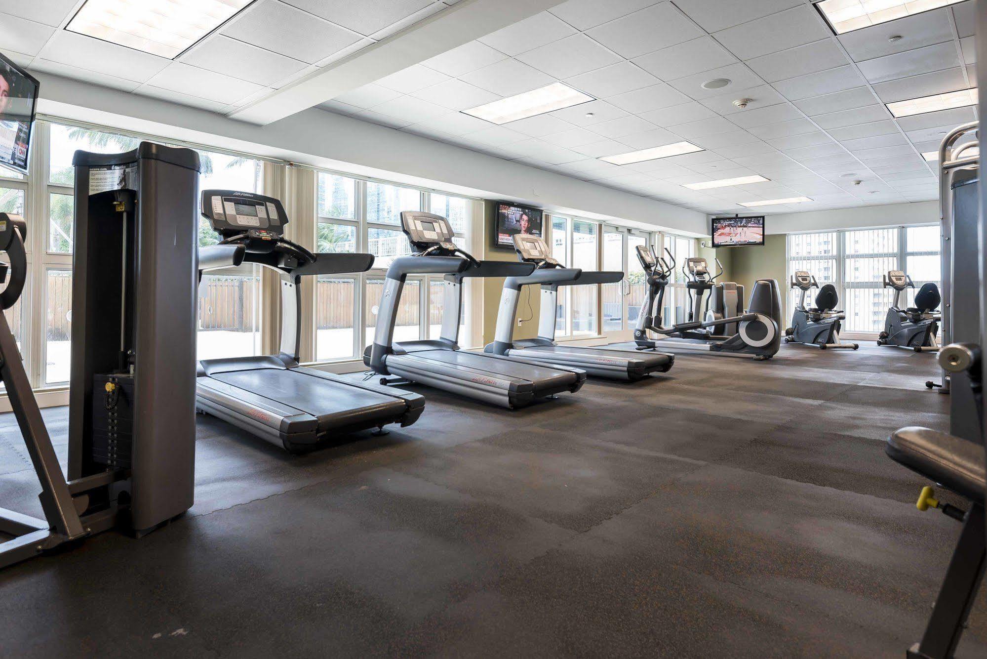 Dharma Home Suites Miami At Brickell Ngoại thất bức ảnh